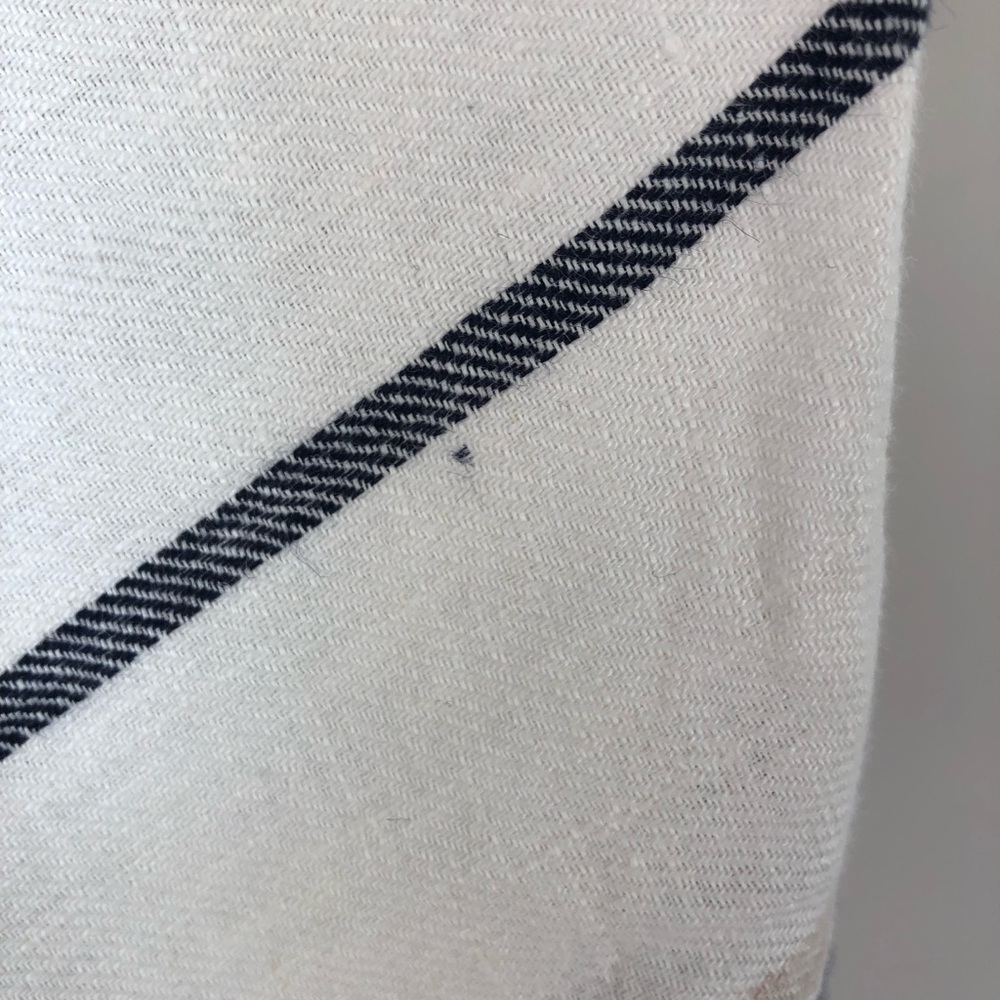 Camilla and Marc C&M top size Small 8 - Picture 5 of 5